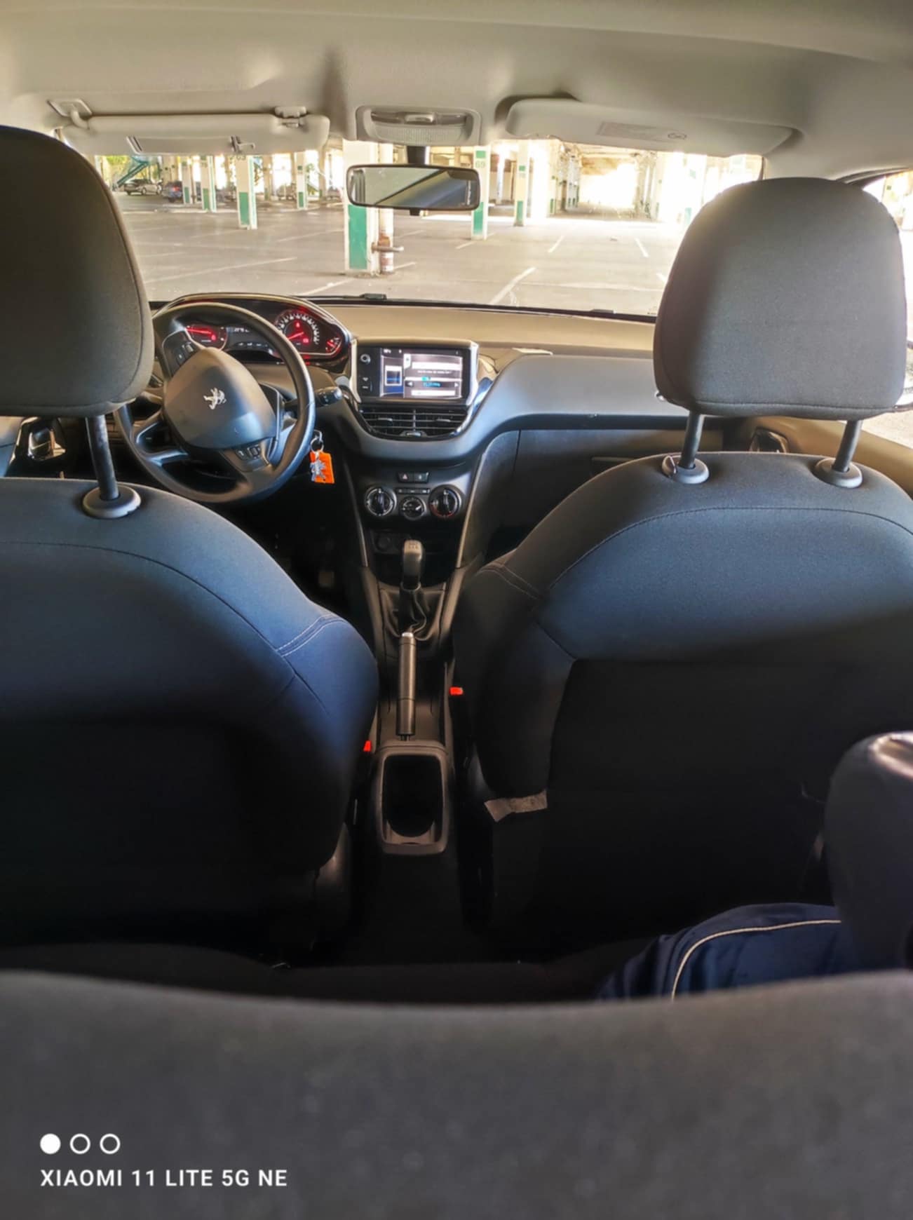 Peugeot 208 1.4 HDI FAP 68 ALLURE 5P