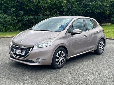 Peugeot 208 1.4 HDI 68 LIKE 5P