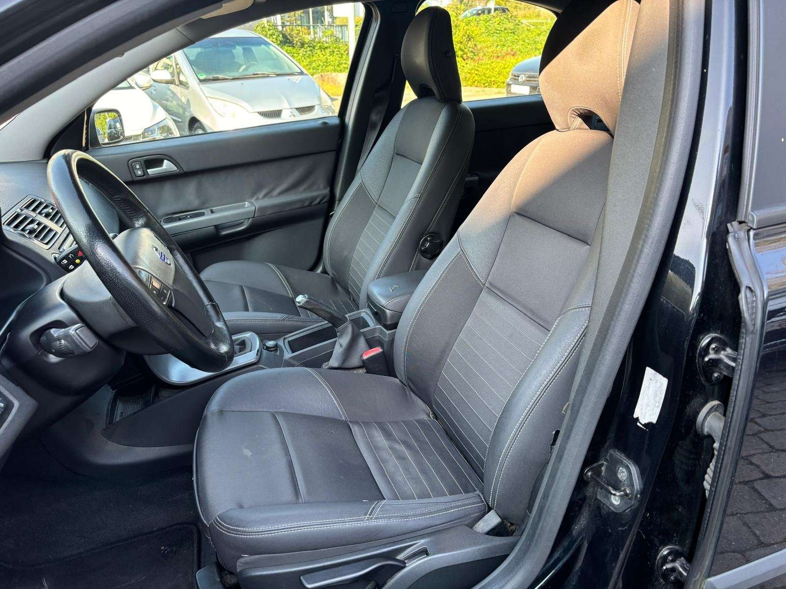 Volvo S40 1.6 Turbo - D