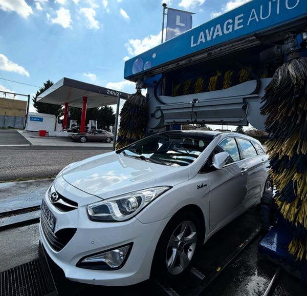 Hyundai I40 (2) SW 1.7 CRDI 115 BUSINESS