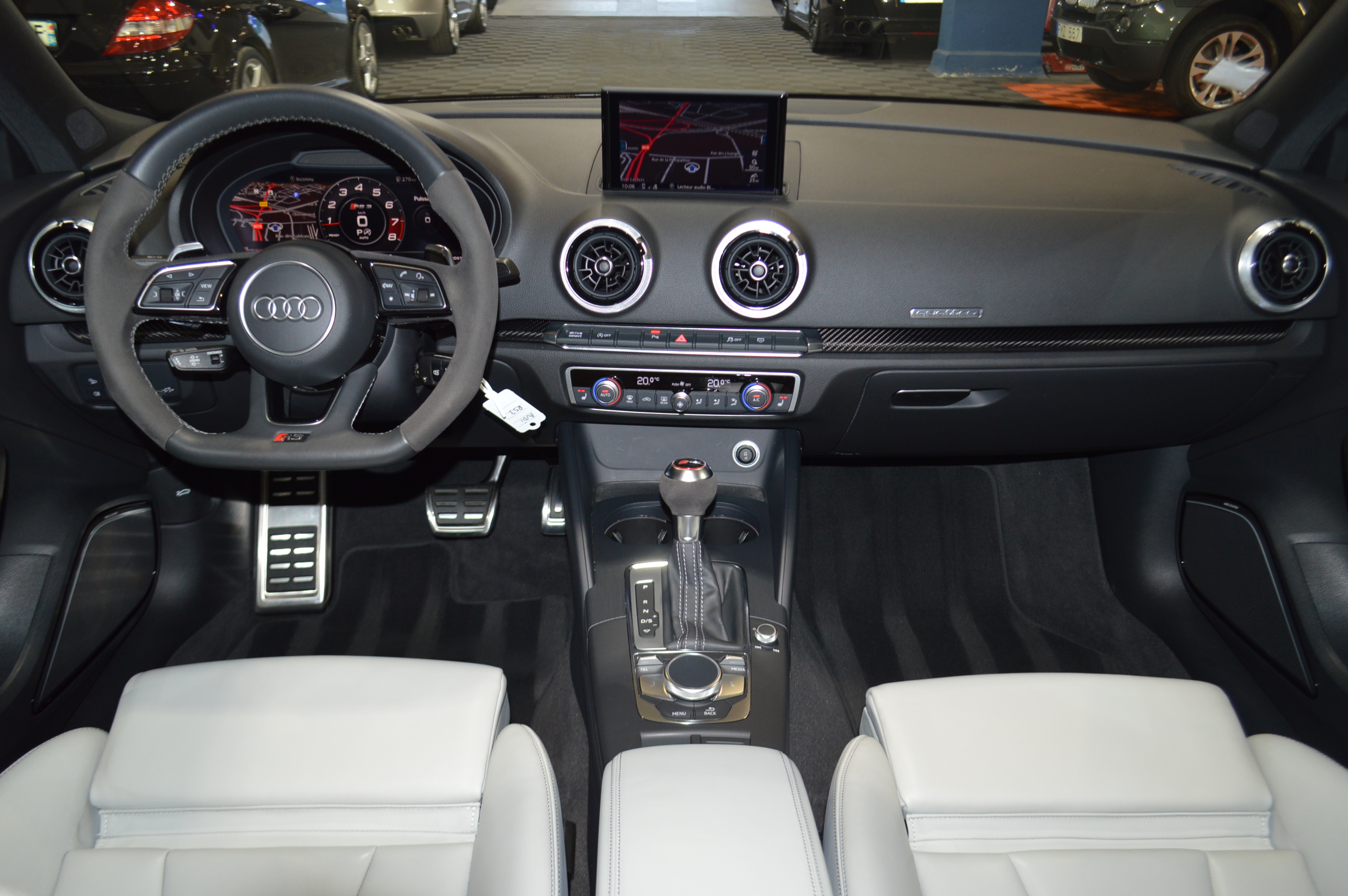 Audi RS3 II (2) SPORTBACK 2.5 TFSI 400 QUATTRO S TRONIC