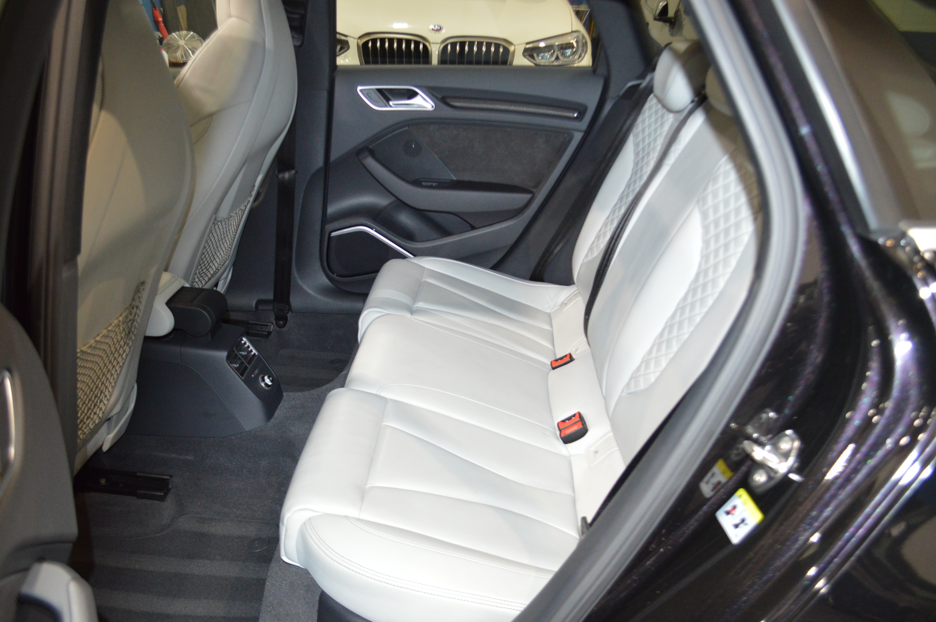 Audi RS3 II (2) SPORTBACK 2.5 TFSI 400 QUATTRO S TRONIC