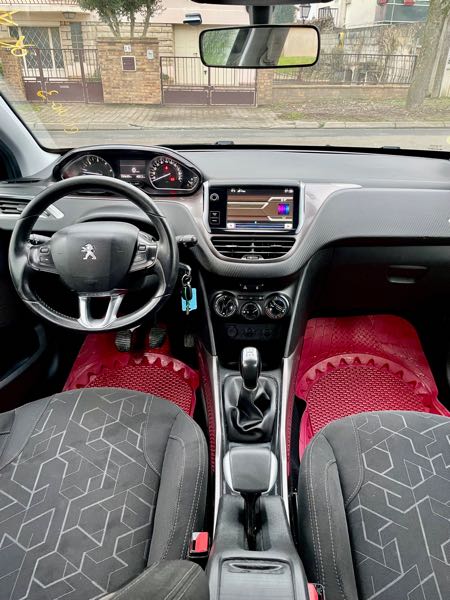 Peugeot 2008 Peugeot 2008