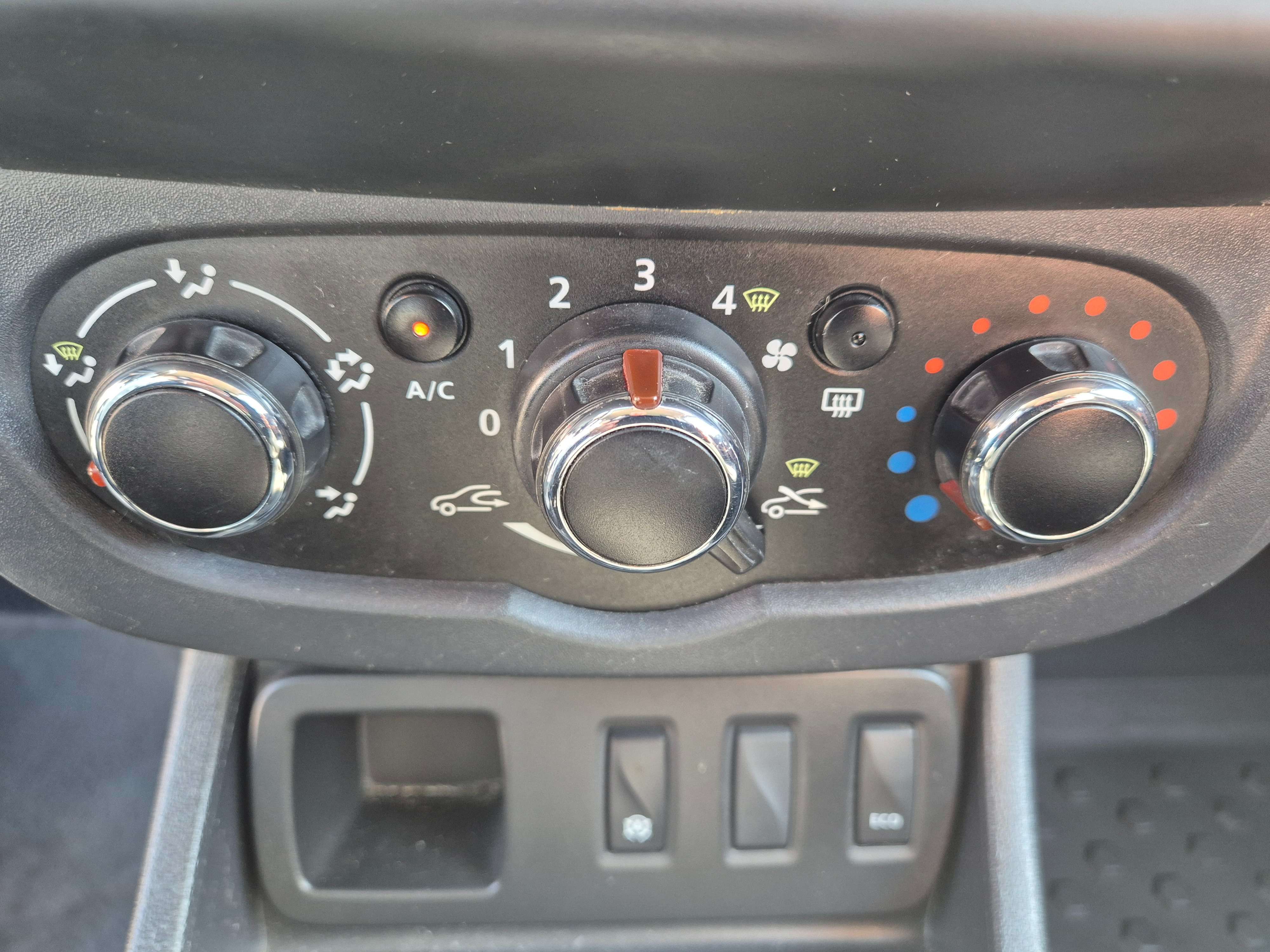 Dacia Duster 1.5 dCi 4x2 Prestige// GPS/CLIM/CRUISE//GARANTIE