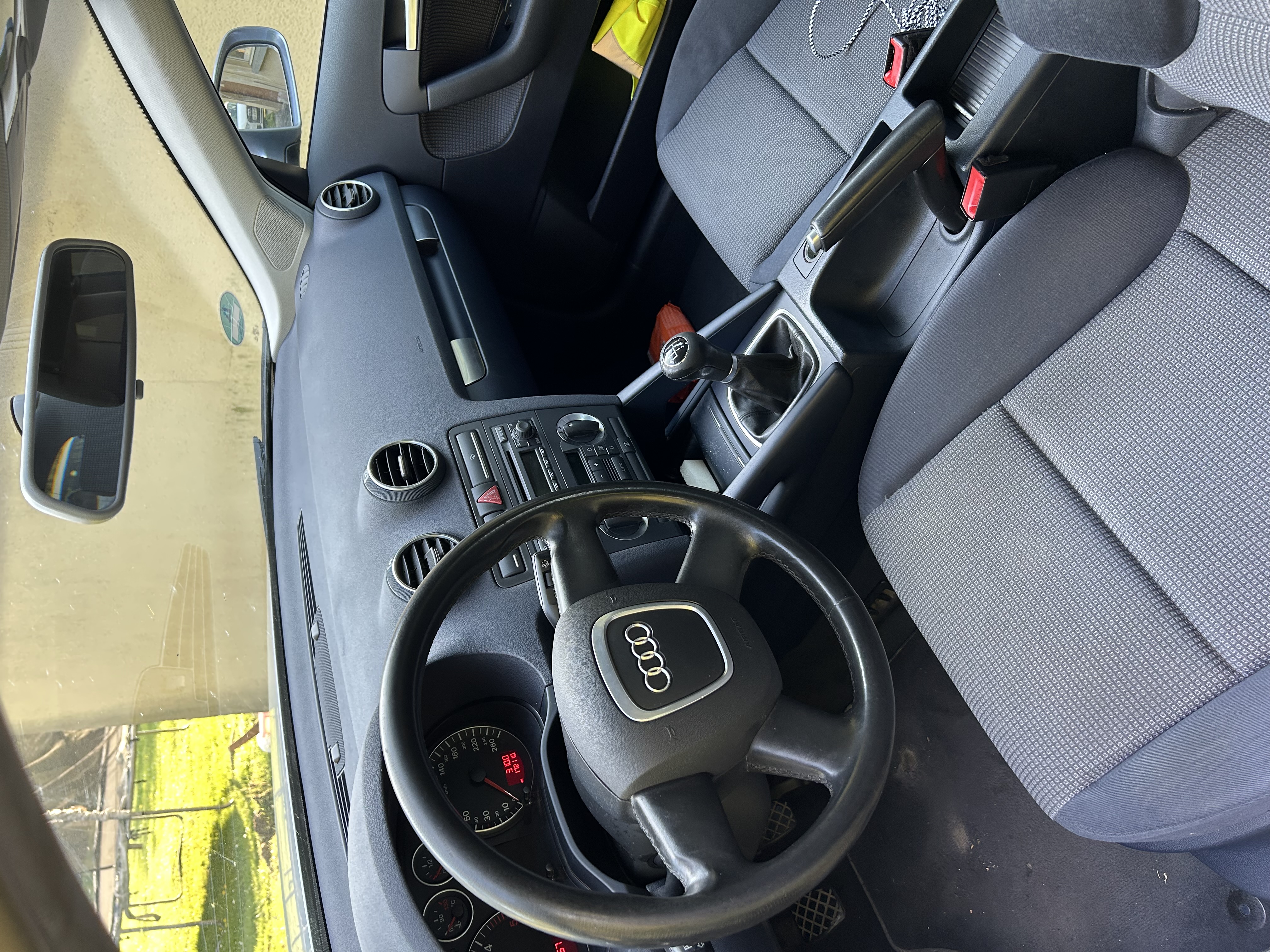 Audi A3 II (2) SPORTBACK 2.0 TDI 140 ATTRACTION 170 k km