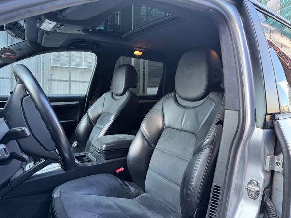 Porsche Cayenne 4.8 V8 405 GTS TIPTRONIC S