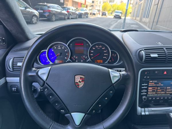 Porsche Cayenne 4.8 V8 405 GTS TIPTRONIC S