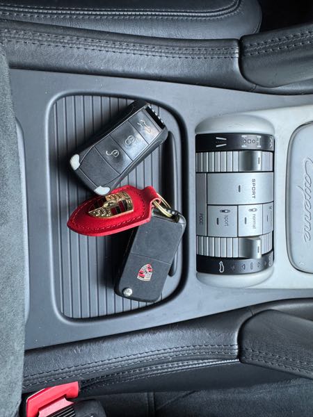 Porsche Cayenne 4.8 V8 405 GTS TIPTRONIC S