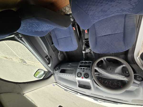 Peugeot Partner III 1.6 BLUEHDI 75 STANDARD 650KG PREMIUM