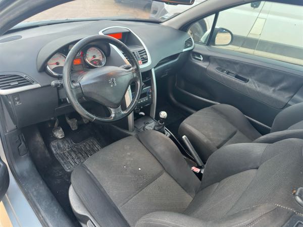 Peugeot 207 1.6 HDI 16V 110 EXECUTIVE 5P