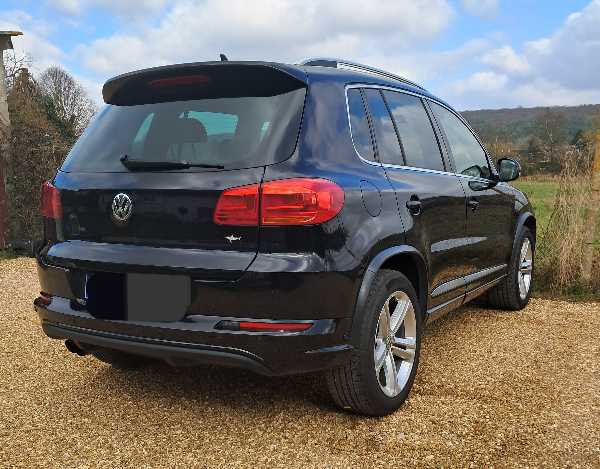 Volkswagen Tiguan (2) 2.0 TDI 140 BLUEMOTION TECHNOLOGY R-EXCLUSIVE