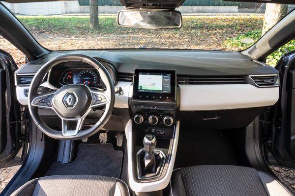 Renault Clio II (2) 1.5 DCI 10 PACK CLIM INTENS 5P