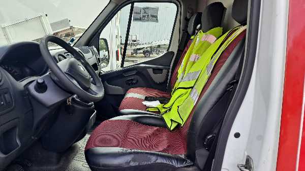 Renault Master III (2) MASTER FOURGON TRACTION F3500 L2H3 ENER