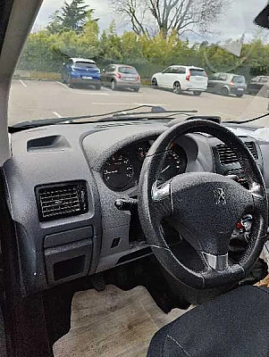 Peugeot Expert II 1.6 HDI 90 CONFORT 227 L1H1