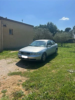 Audi A4 1.6 PACK CLIM