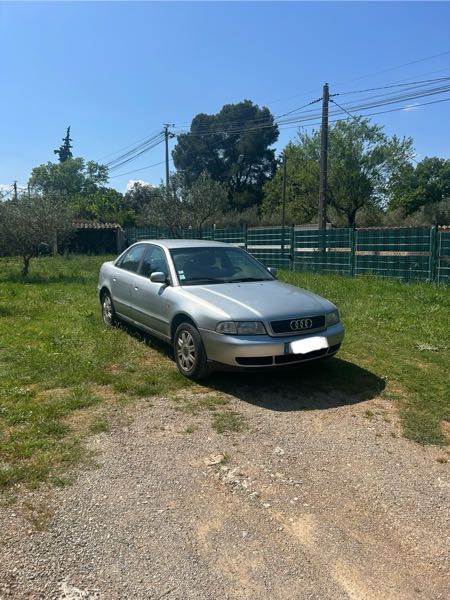 Audi A4 1.6 PACK CLIM