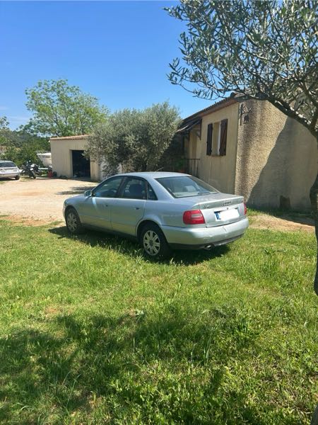 Audi A4 1.6 PACK CLIM