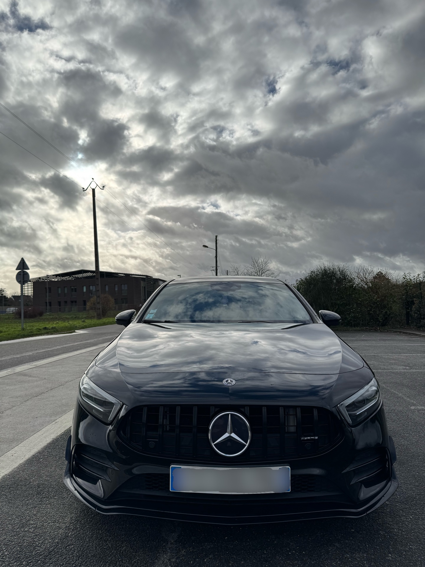 Mercedes-Benz Classe A IV 35 MERCEDES-AMG 7G-DCT SPEEDSHIFT AMG 4MATIC