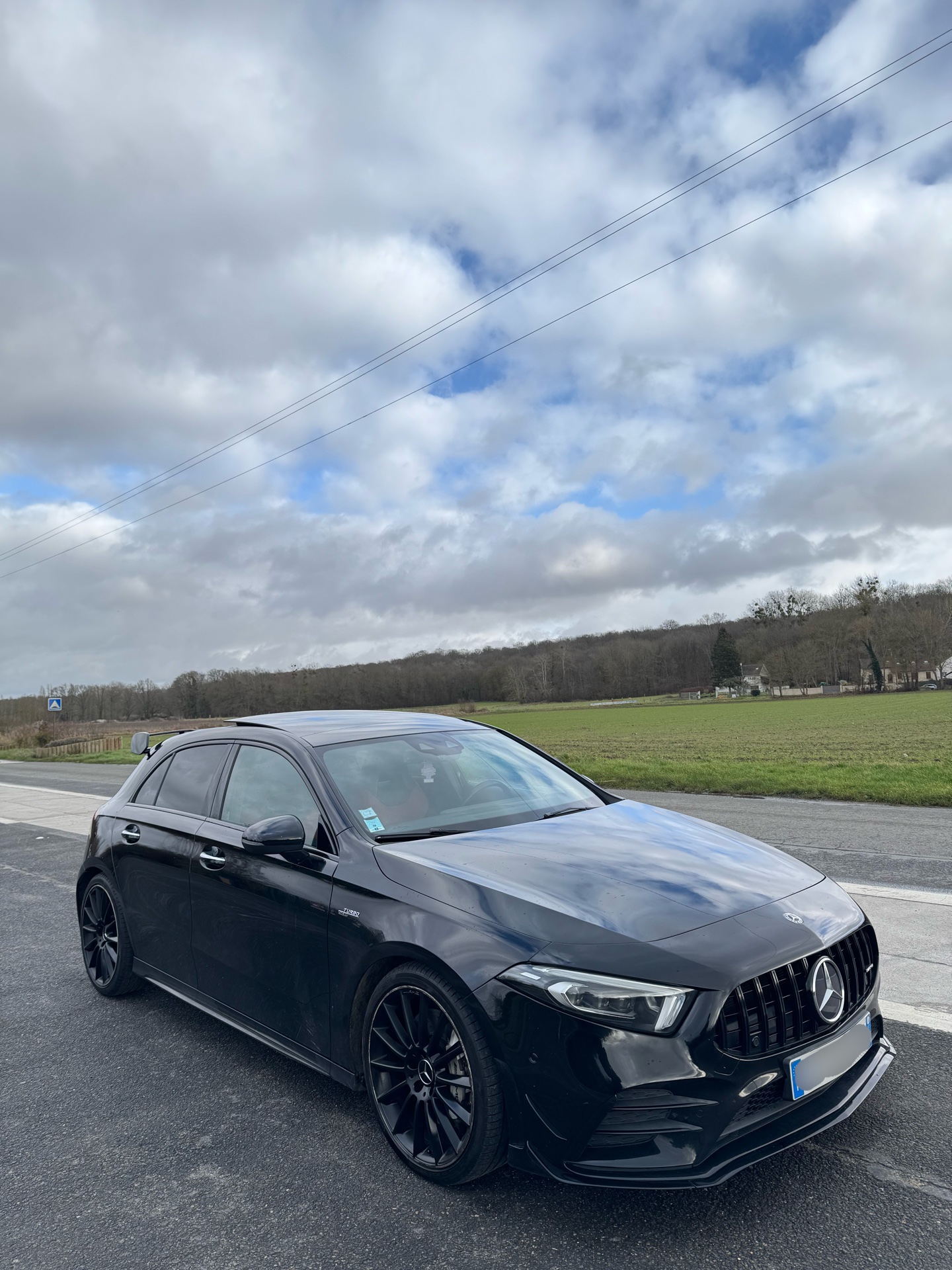 Mercedes-Benz Classe A IV 35 MERCEDES-AMG 7G-DCT SPEEDSHIFT AMG 4MATIC