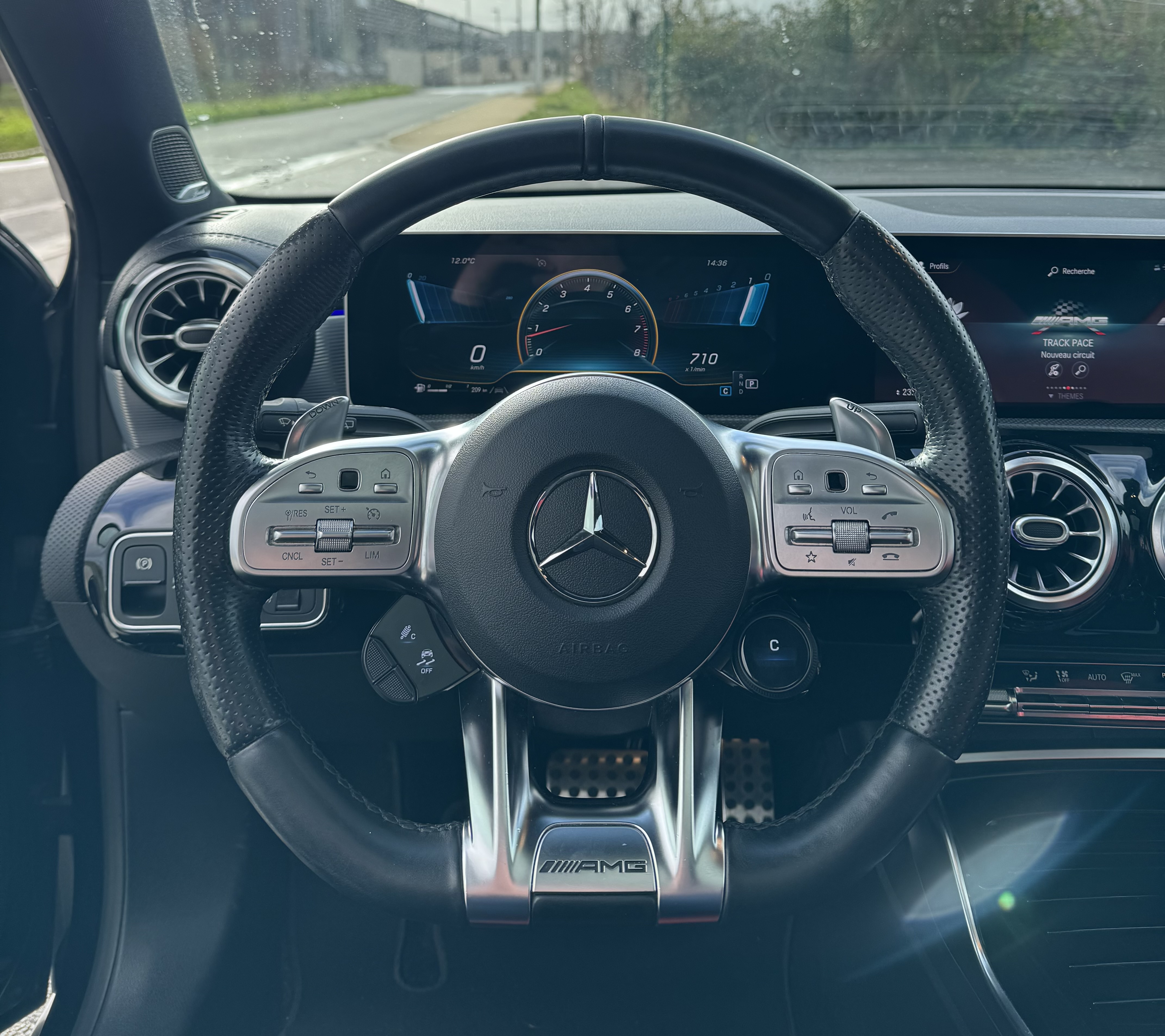 Mercedes-Benz Classe A IV 35 MERCEDES-AMG 7G-DCT SPEEDSHIFT AMG 4MATIC