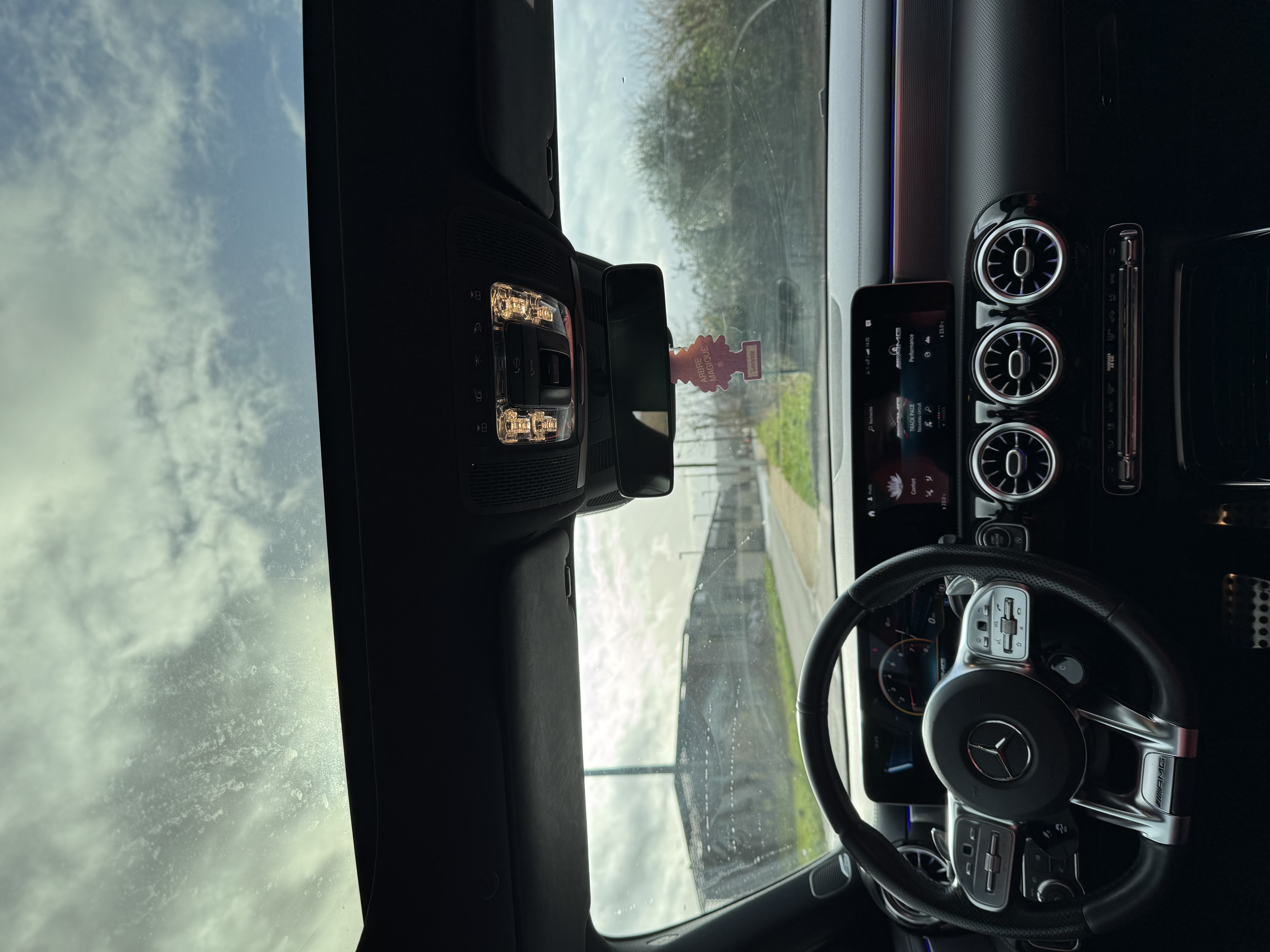 Mercedes-Benz Classe A IV 35 MERCEDES-AMG 7G-DCT SPEEDSHIFT AMG 4MATIC