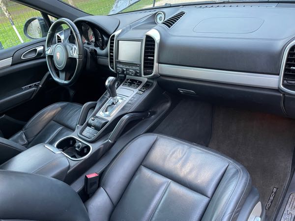 Porsche Cayenne II 4.8 V8 400 S