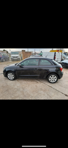 Audi A1 SPORTBACK 1.6 TDI 90 AMBIENTE
