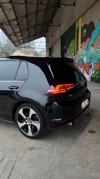 Volkswagen Golf VII 2.0 TSI230 BLUEMOTION TECHNOLOGY GTI PERFORMANCE DSG6 5P