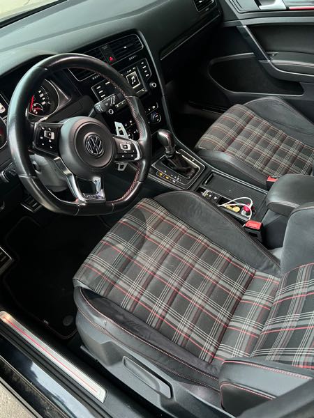 Volkswagen Golf VII 2.0 TSI230 BLUEMOTION TECHNOLOGY GTI PERFORMANCE DSG6 5P