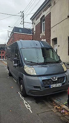 Peugeot Boxer II (2) 2.2 HDI 130 CONFORT 330 L2H2