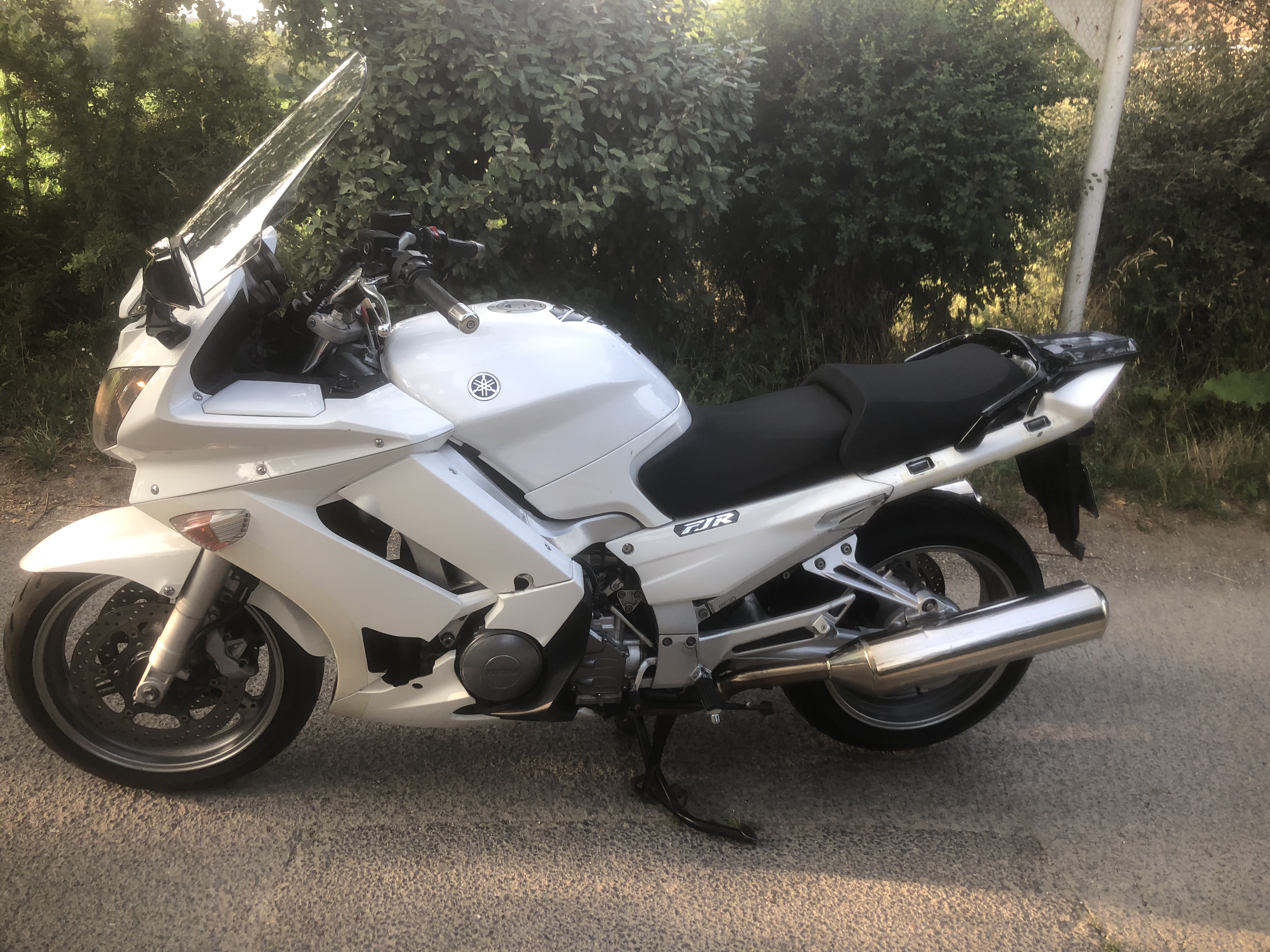 YAMAHA FJR ABS