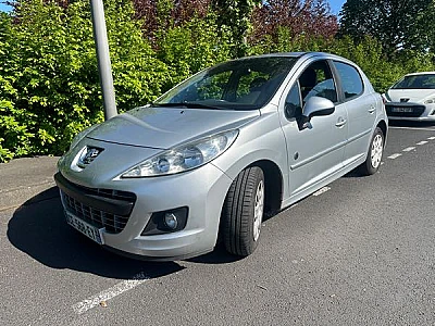 Peugeot 207 1.6 HDI 16V 90 EXECUTIVE 5P