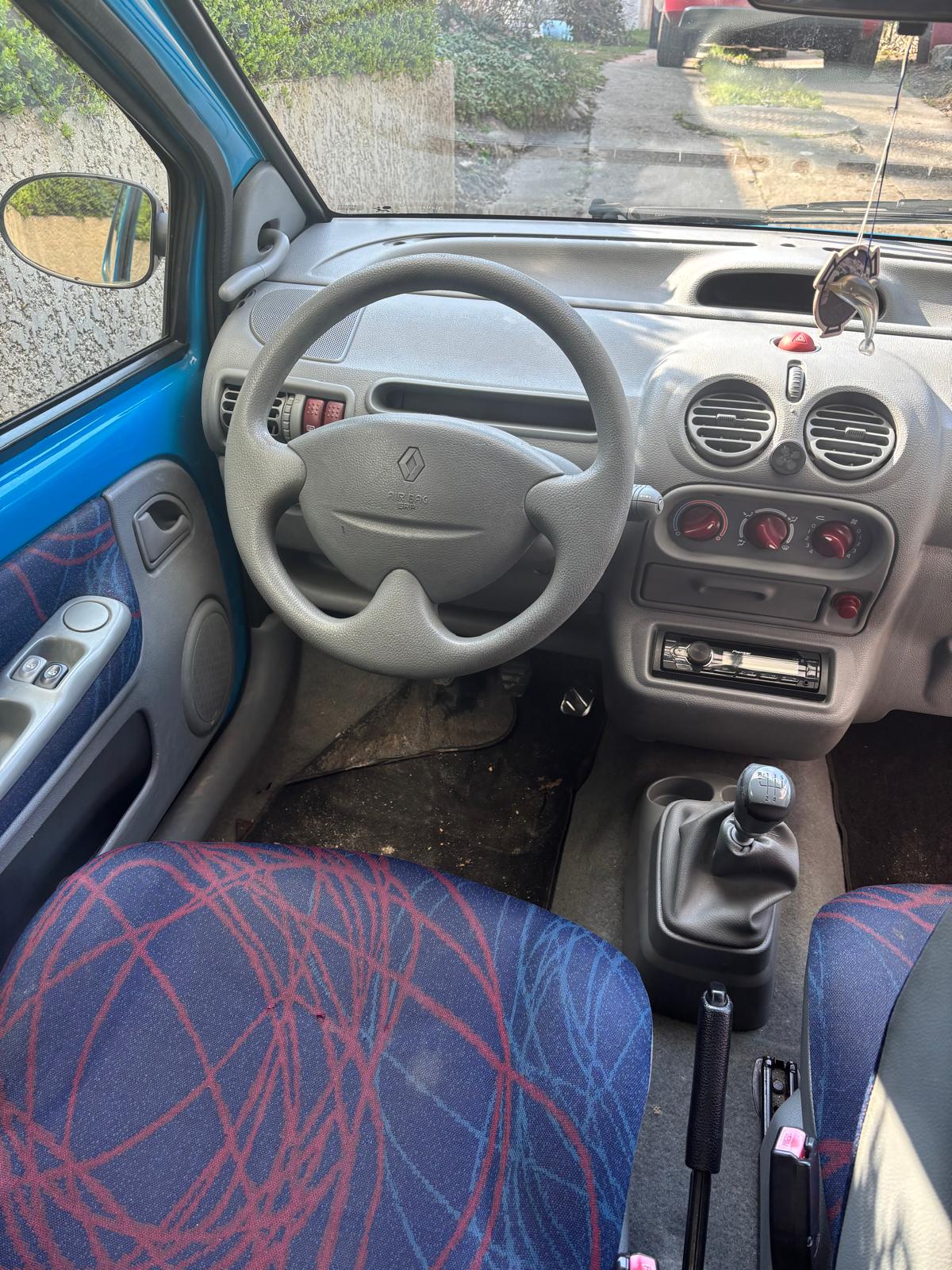 Renault Twingo II 1.2 60