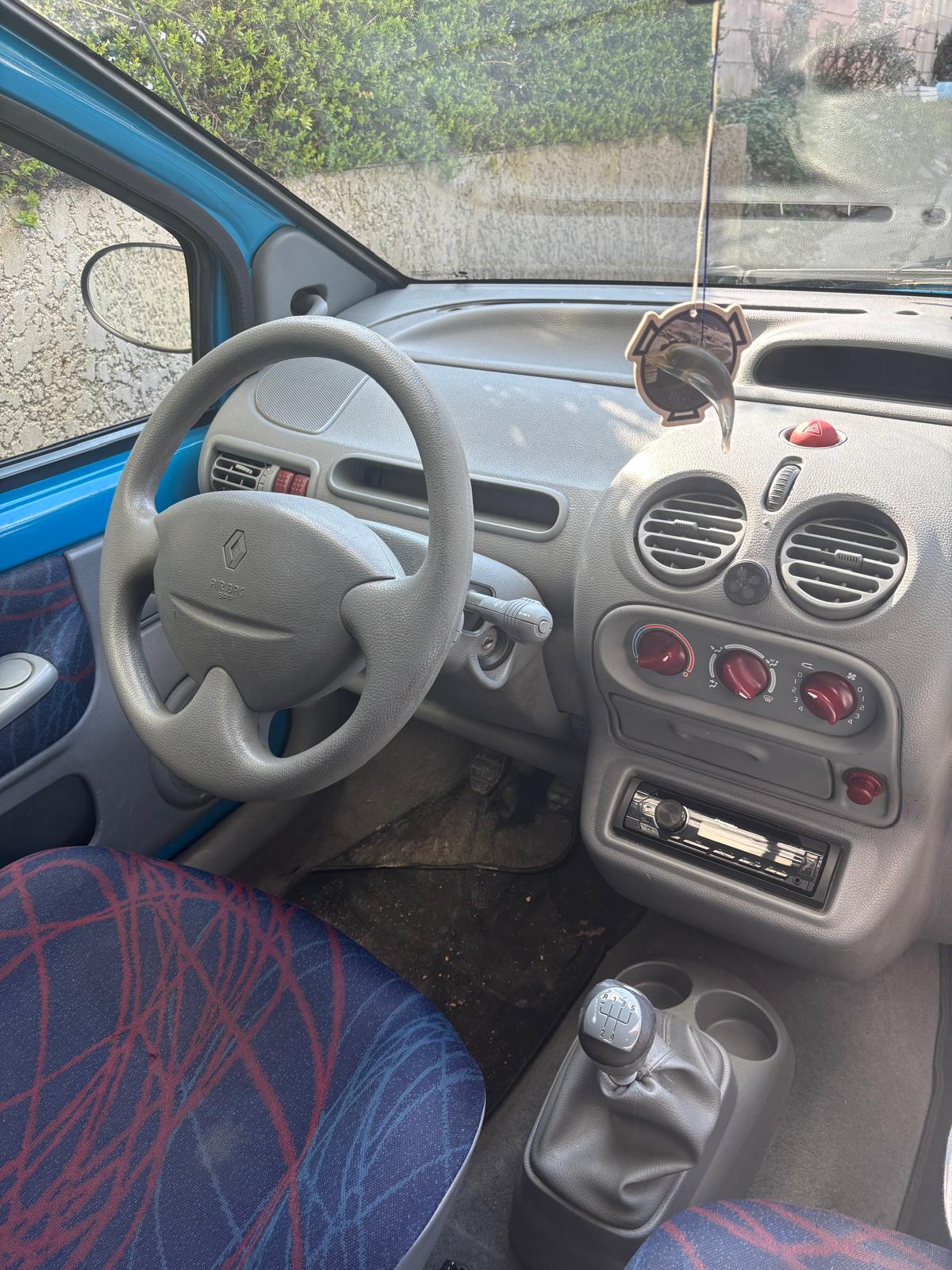 Renault Twingo II 1.2 60
