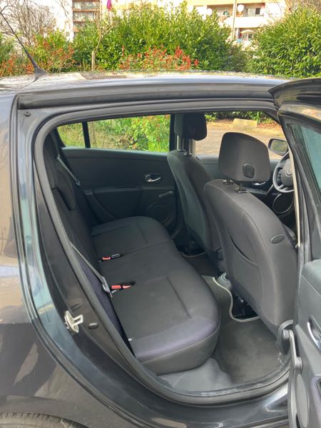 Renault Clio III 1.4 16V 100 DYNAMIQUE 5P