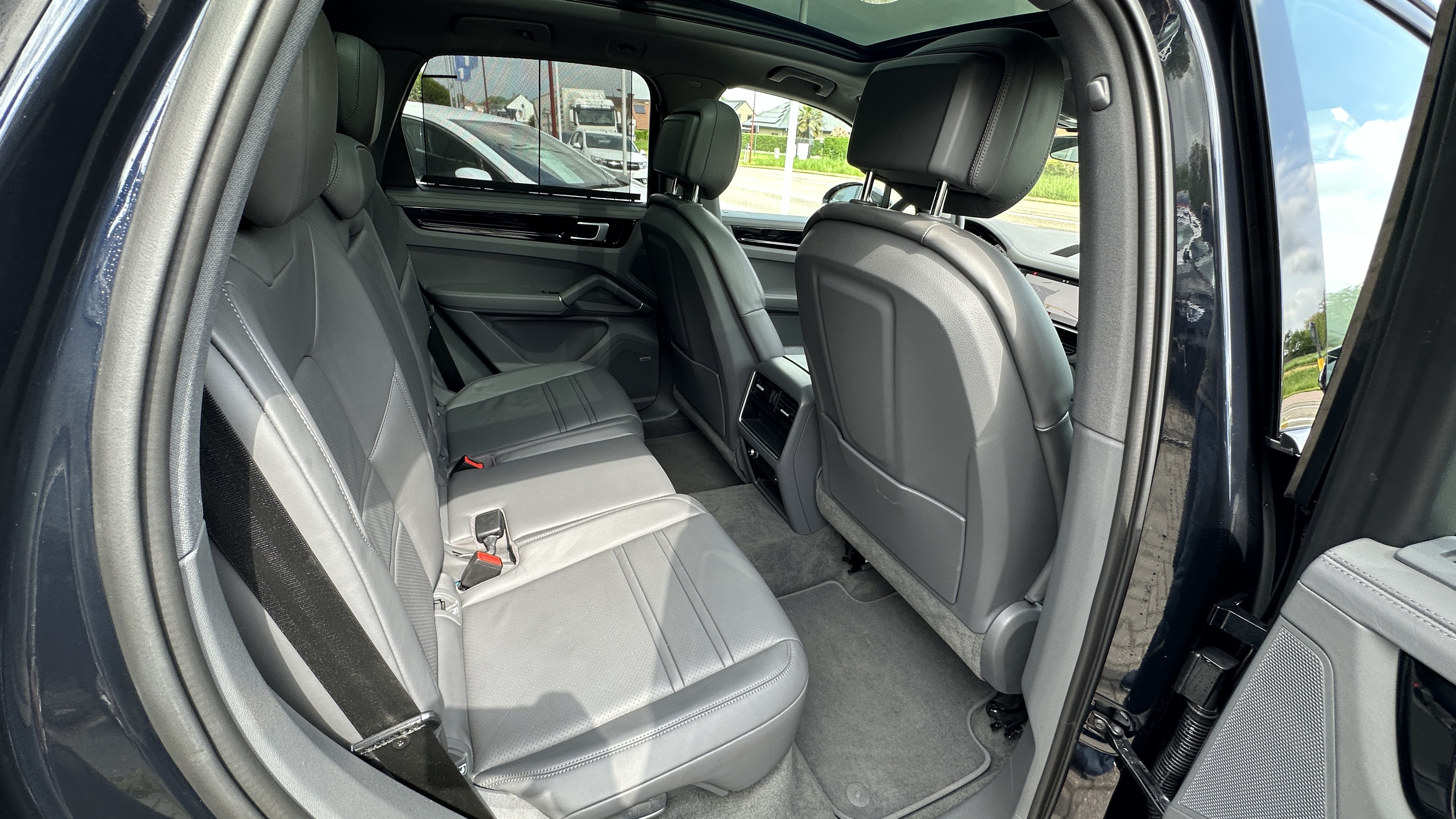 Porsche Cayenne III 3.0 V6 340 23CV