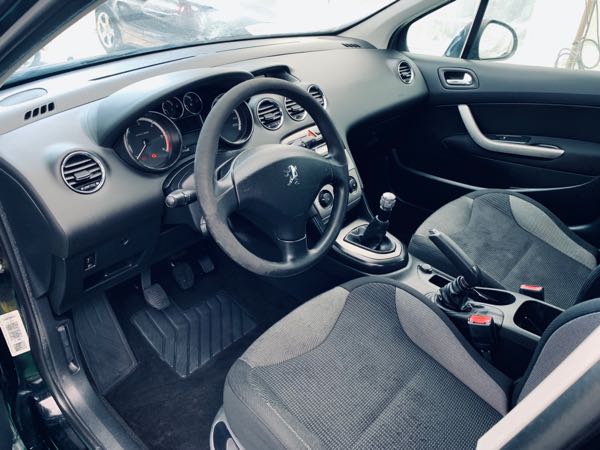 Peugeot 308 1.6 HDI 90 BUSINESS 5P