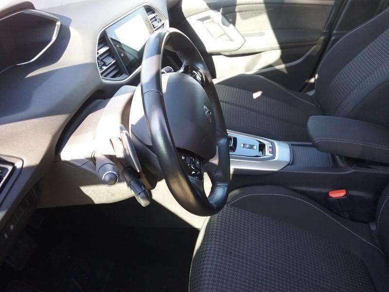 Peugeot 308 active AUTOMATIQUE