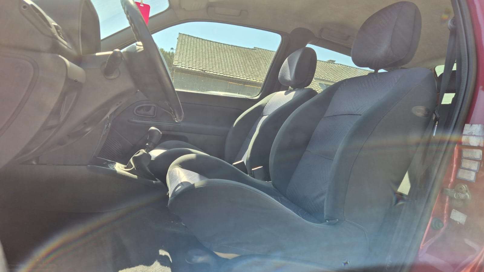 Renault Clio 1.2i 16v CT OK