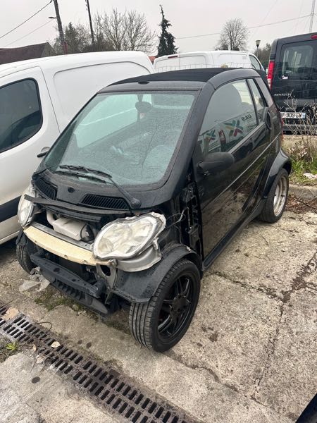 Smart Fortwo smart complet pour pièces