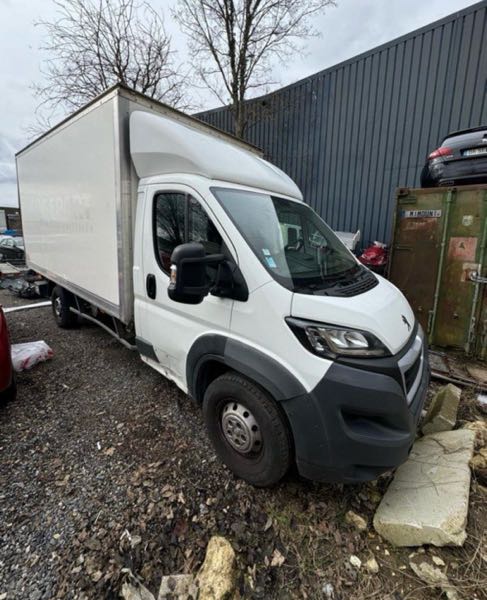 Peugeot Boxer II (2) 2.0 BLUEHDI 130 335 L2H2 CABINE APPROFONDIE