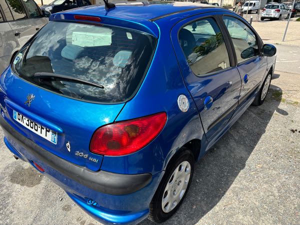Peugeot 206 (2) 1.4 HDI 70 STYLE 5P