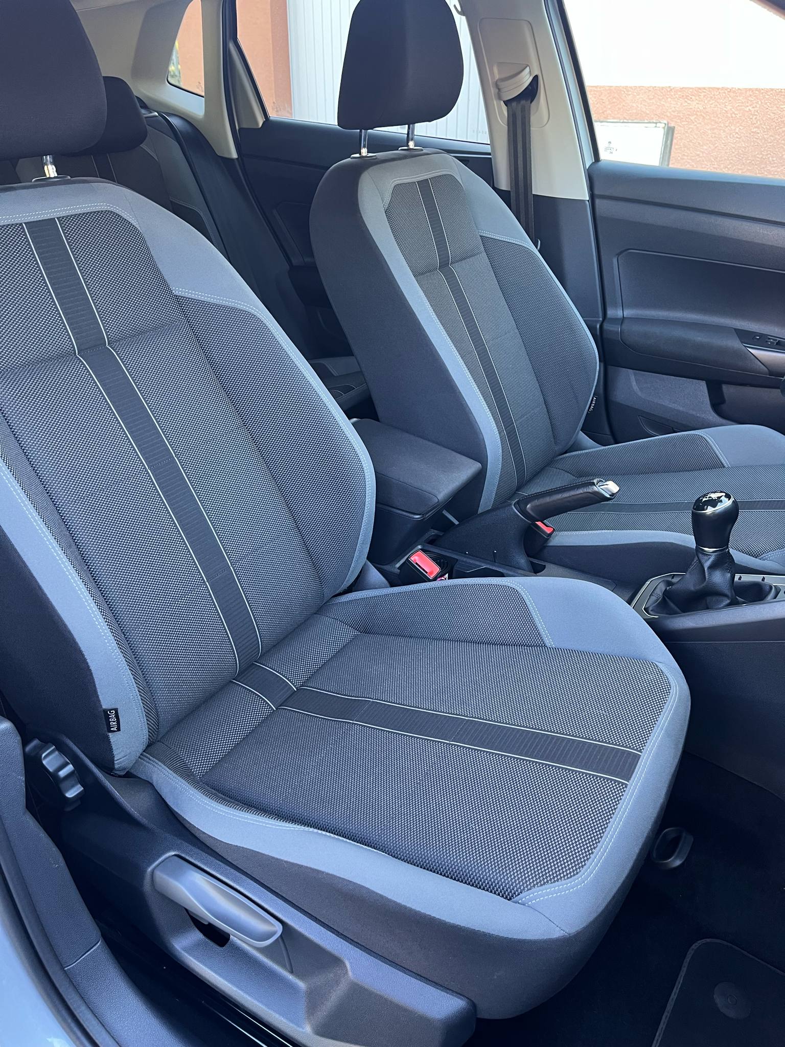 Volkswagen Polo VI 1.0 TSI 95 COPPER LINE