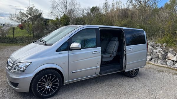 Mercedes-Benz Viano (2) LONG 3.0 BLUEEFFICIENCY AMBIENTE 7PL