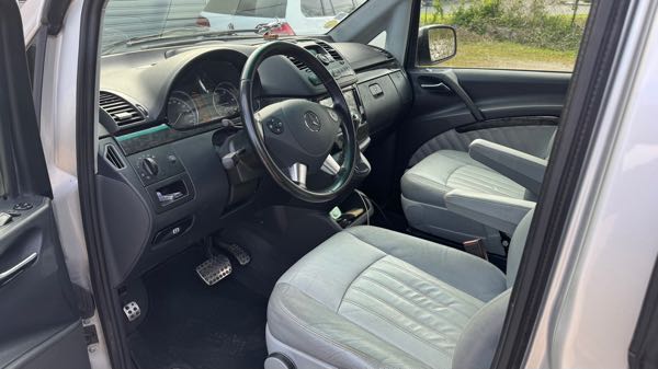 Mercedes-Benz Viano (2) LONG 3.0 BLUEEFFICIENCY AMBIENTE 7PL