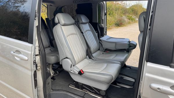 Mercedes-Benz Viano (2) LONG 3.0 BLUEEFFICIENCY AMBIENTE 7PL