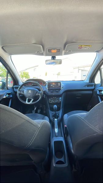 Peugeot 208 Peugeot 208 1.4 HDI Tout OK ✅
