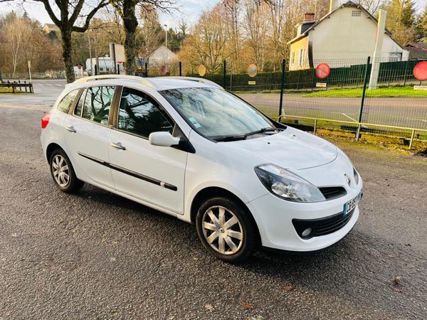 Renault Clio III 1.5 DCI 85 EXPRESSION QUICKSHIFT 3P