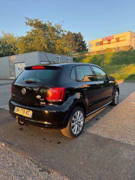 Volkswagen Polo V (2) 1.4 TDI 75 BLUEMOTION TECHNOLOGY CONFORTLINE 5P