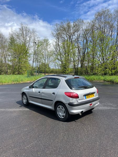 Peugeot 206 (2) 1.6 16S XT 5P